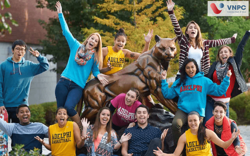 Adelphi University
